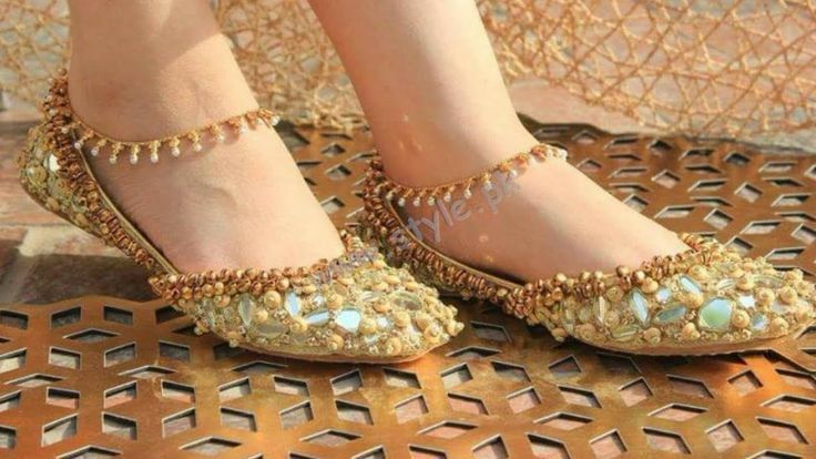 footwear wholesalers