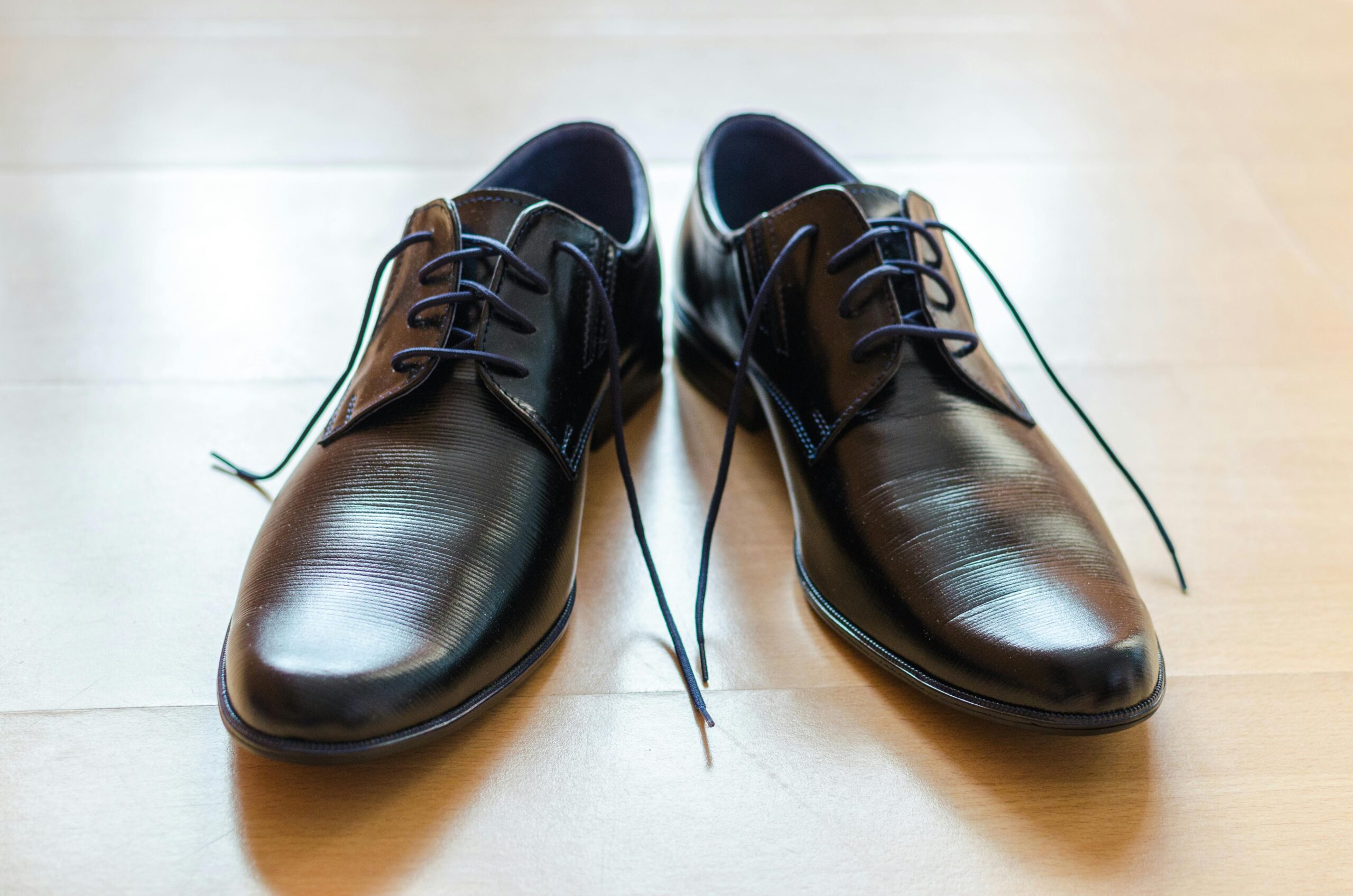 How to Style Men Shoes with Casual and Formal Outfits