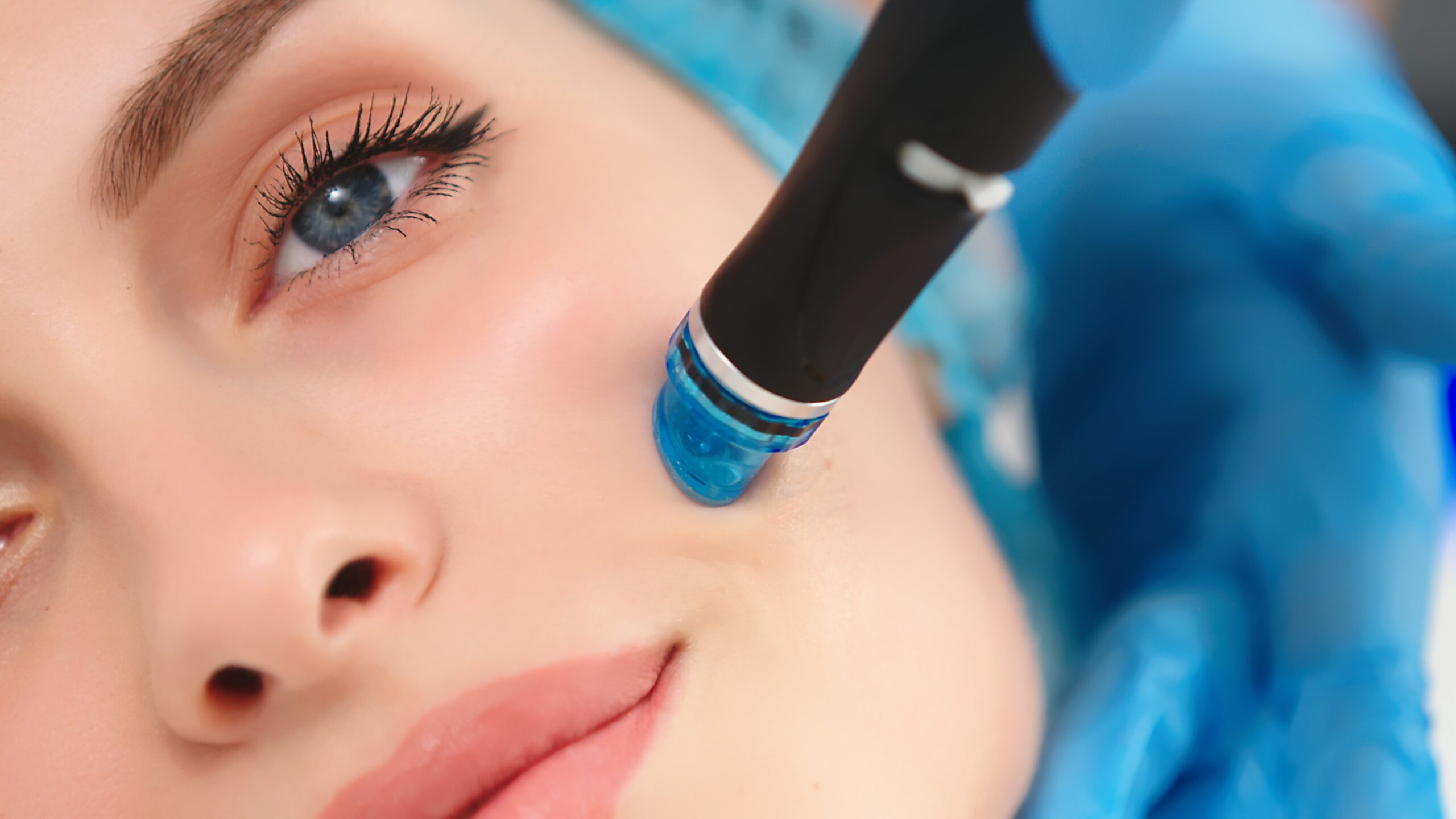 Can HydraFacial Help Brighten Dull, Tired Skin?