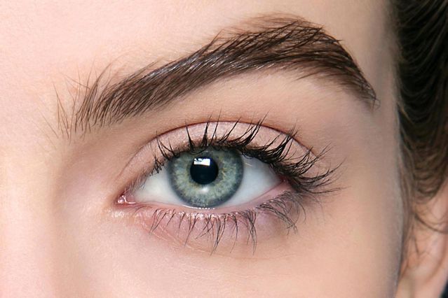 Eyelid Surgery Safety in Riyadh’s Clinics
