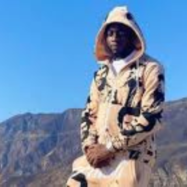 Asaali Hoodie: The Ultimate Blend of Comfort, Style, and Durability