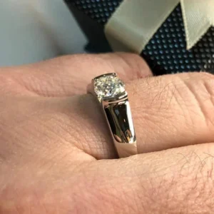 Moissanite Men's Rings